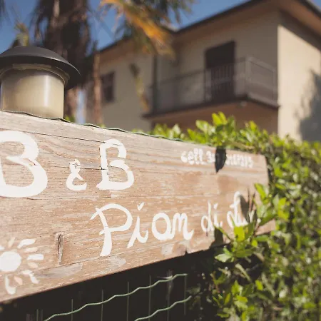 Pian Di Luna Bed & Breakfast *